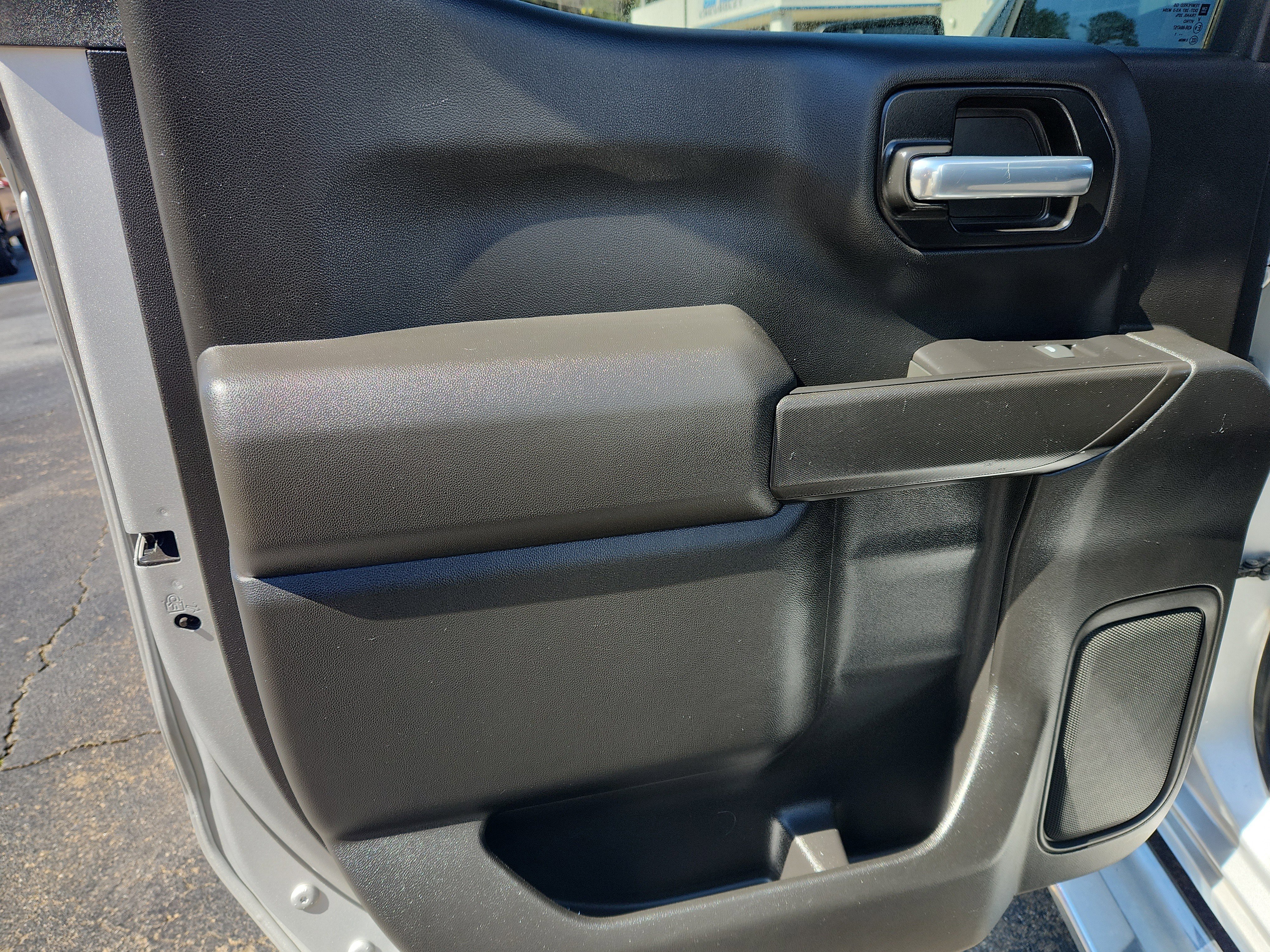 Used 2021 Chevrolet Silverado 1500 Custom image 26