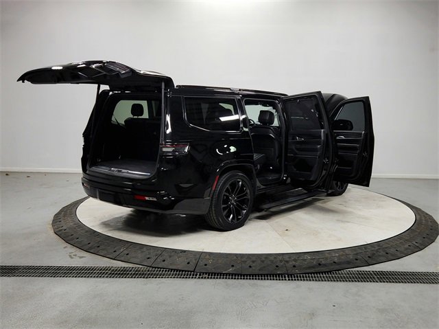 Used 2024 Jeep Grand Wagoneer Series II w/ Quick Order Packagew 28T image 15