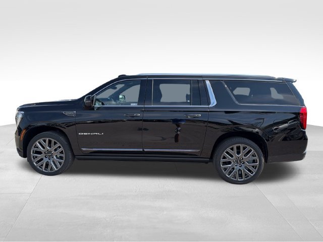 New 2026 GMC Yukon XL Denali Ultimate AWD/4WD image 4