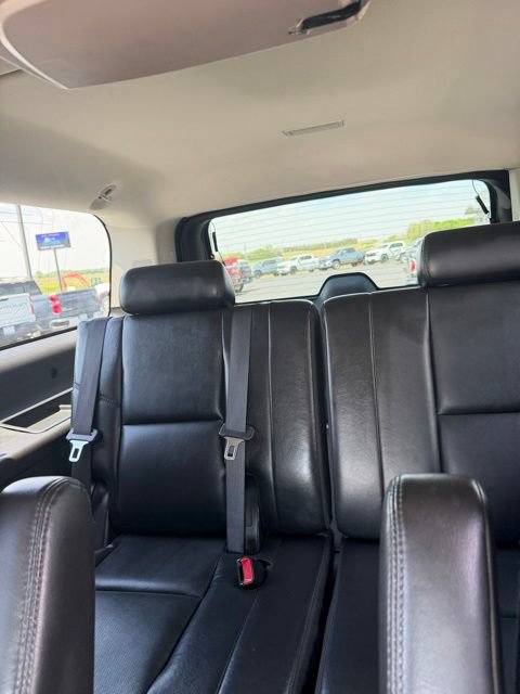 Used 2010 Cadillac Escalade ESV Premium AWD/4WD image 14