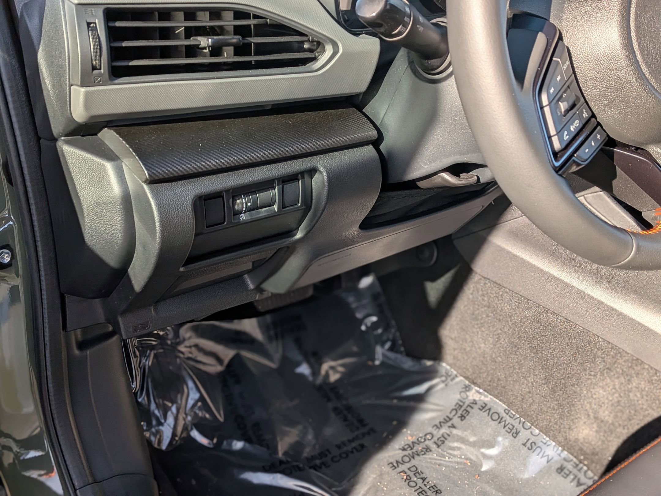 Used 2025 Subaru Crosstrek 2.5i Limited w/ Crosstrek Mirror Package image 16