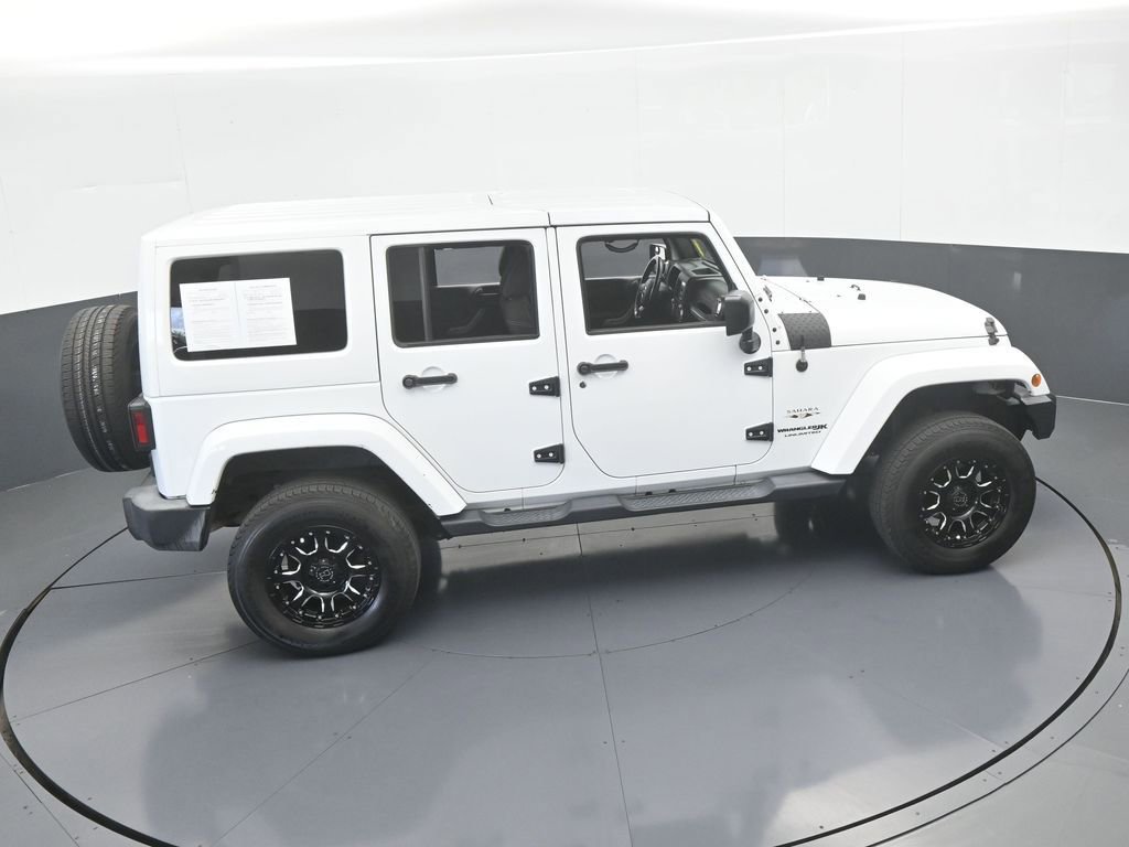 Used 2018 Jeep Wrangler Unlimited Sahara w/ Connectivity Group image 50
