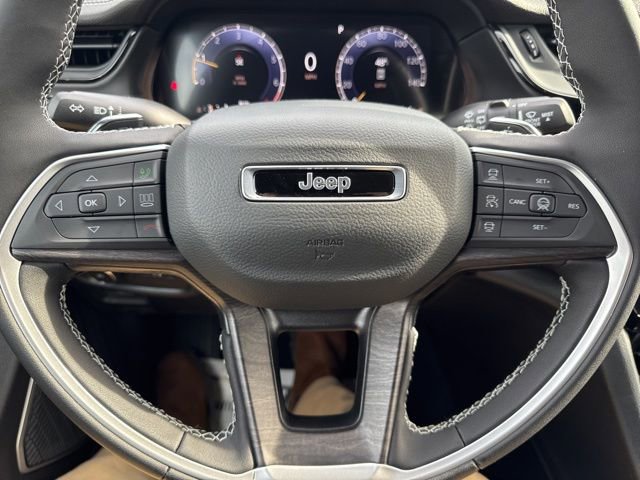New 2026 Jeep Grand Cherokee Limited w/ Limited Altitude Package AWD/4WD image 33