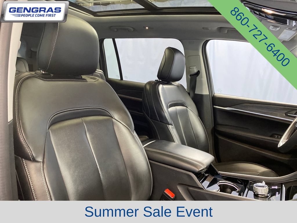Used 2023 Jeep Grand Cherokee L Limited AWD/4WD image 43
