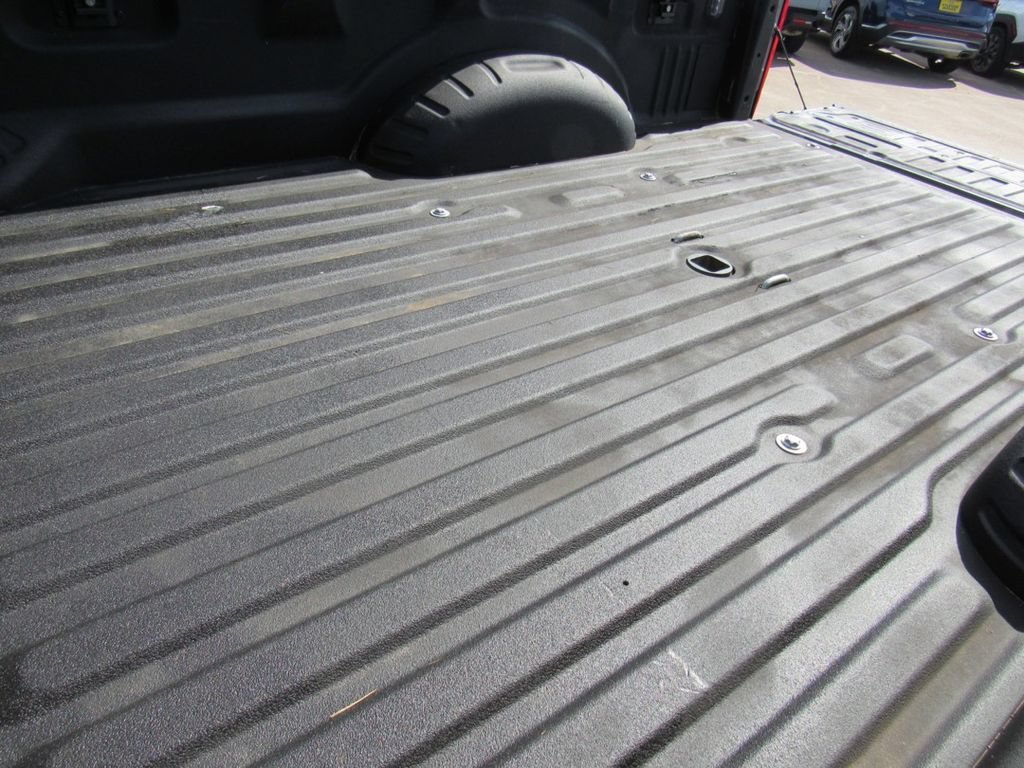 Used 2023 Ford F350 Lariat w/ FX4 Off-Road Package AWD/4WD image 21