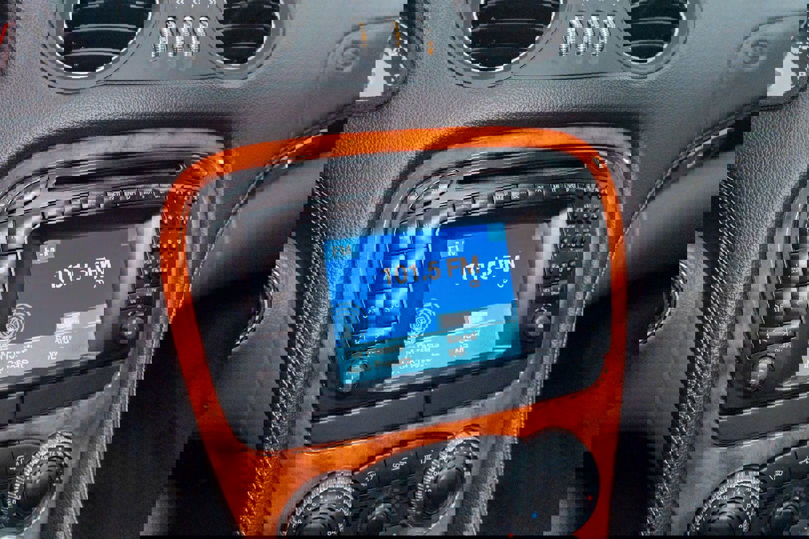 Used 2004 Mercedes-Benz SL 55 AMG image 34