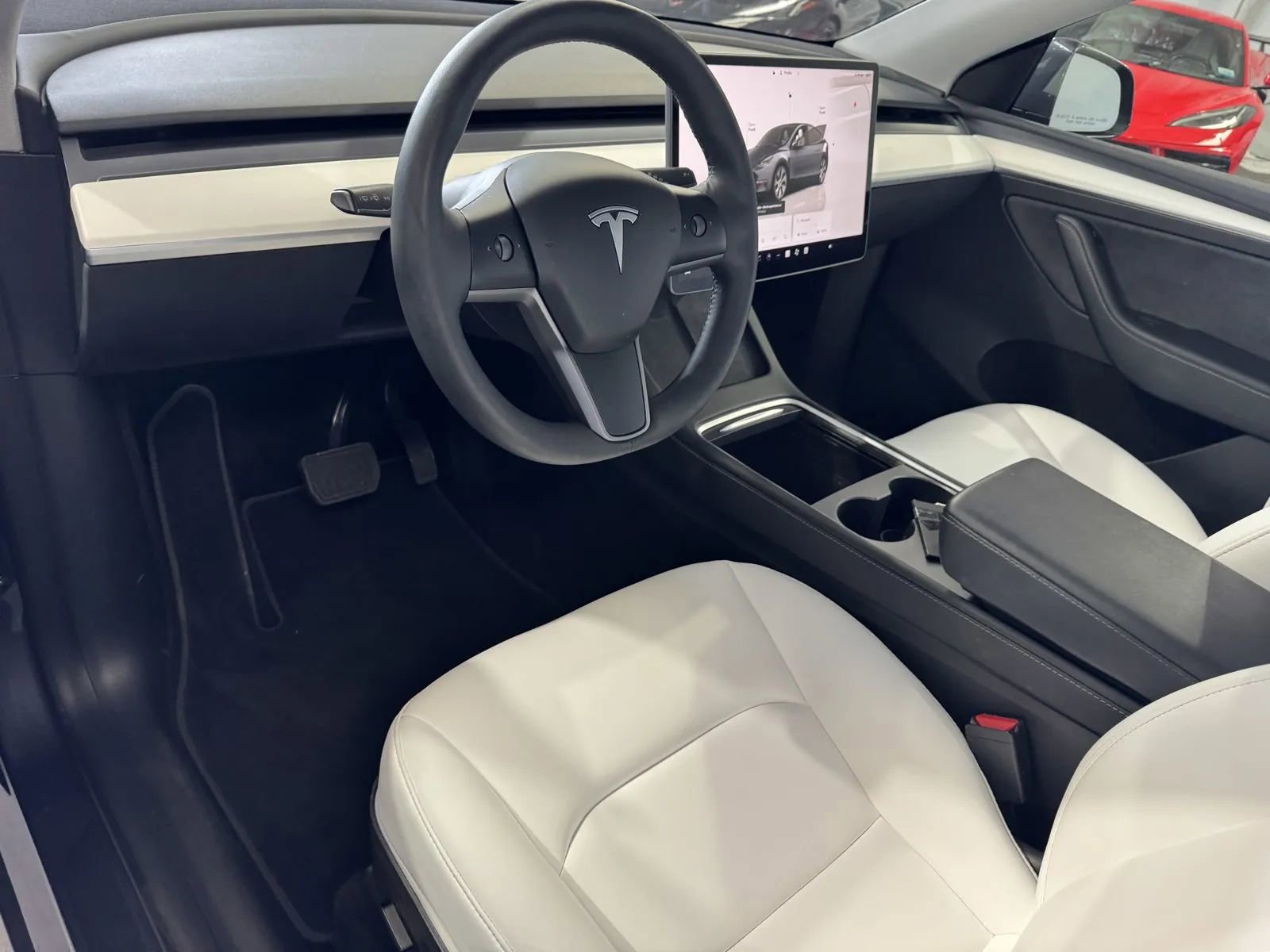 Used 2023 Tesla Model Y Long Range image 12