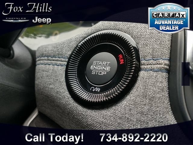 New 2023 Jeep Compass Latitude w/ Convenience Group AWD/4WD image 13