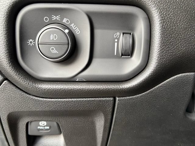 New 2026 RAM 1500 Warlock AWD/4WD image 29