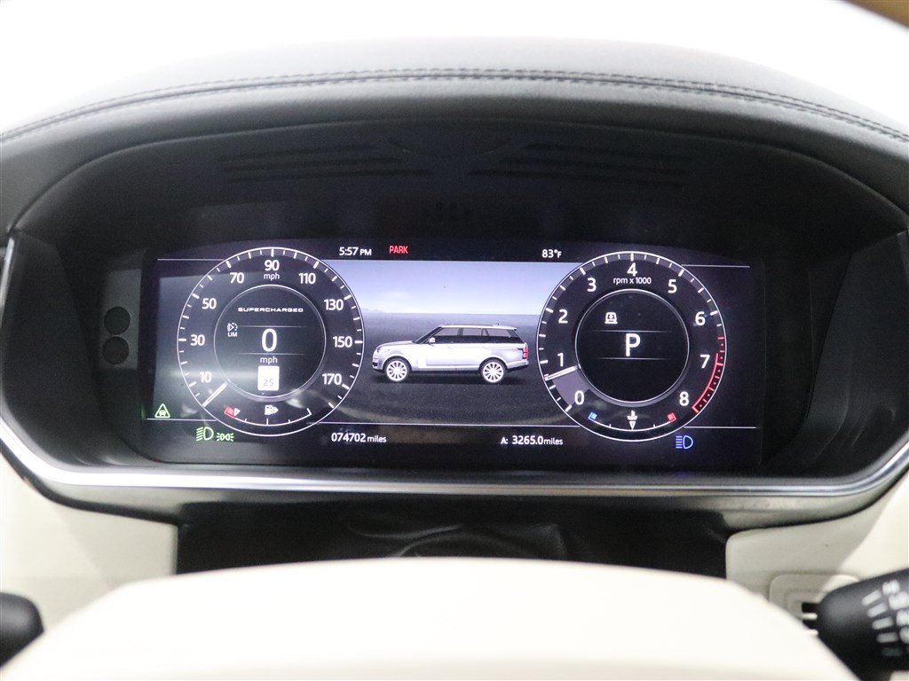 Used 2018 Land Rover Range Rover Supercharged AWD/4WD image 36