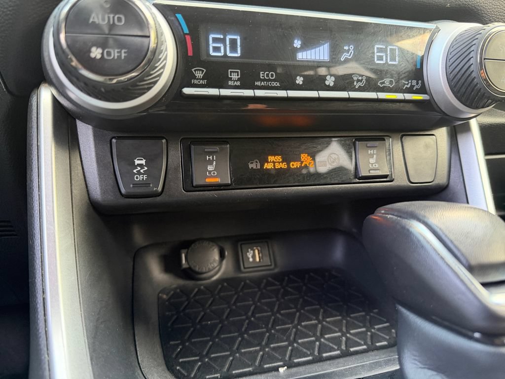 Used 2023 Toyota RAV4 XLE Premium AWD/4WD image 19
