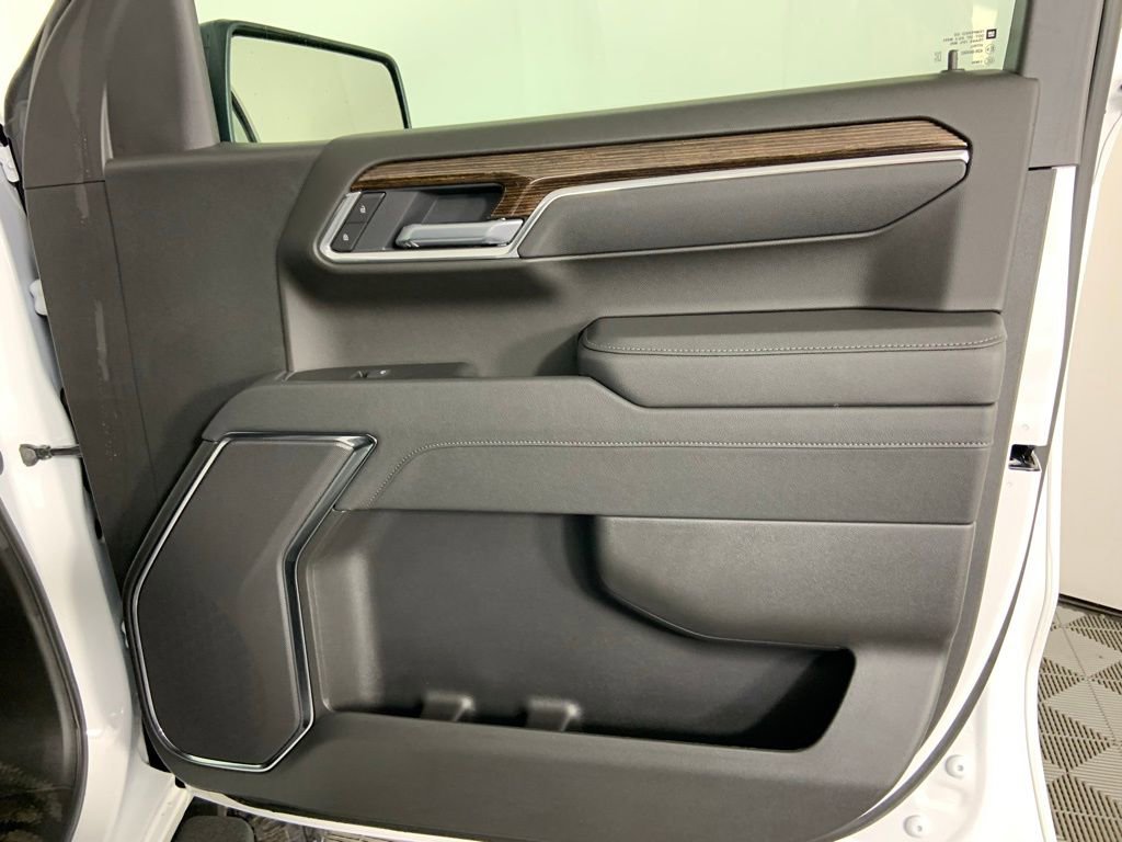 Used 2026 GMC Sierra 1500 Elevation image 14