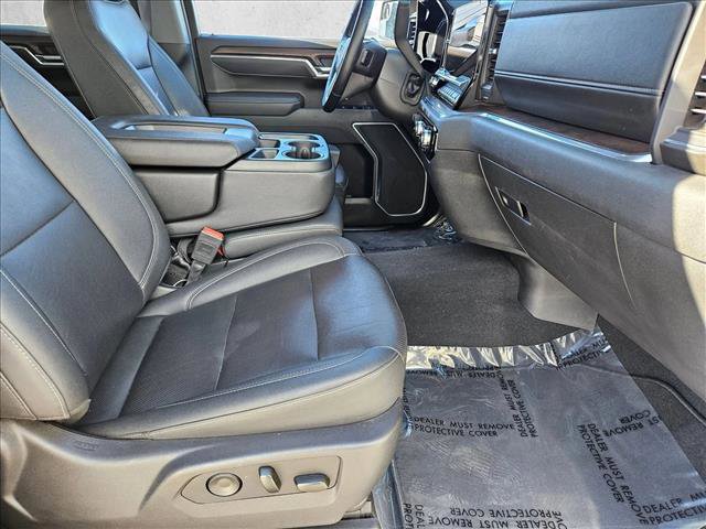 Used 2025 GMC Sierra 1500 SLT AWD/4WD image 19