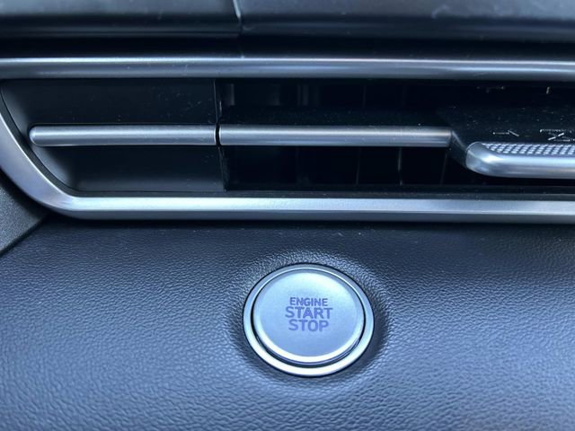 Certified 2023 Hyundai Elantra SEL image 30