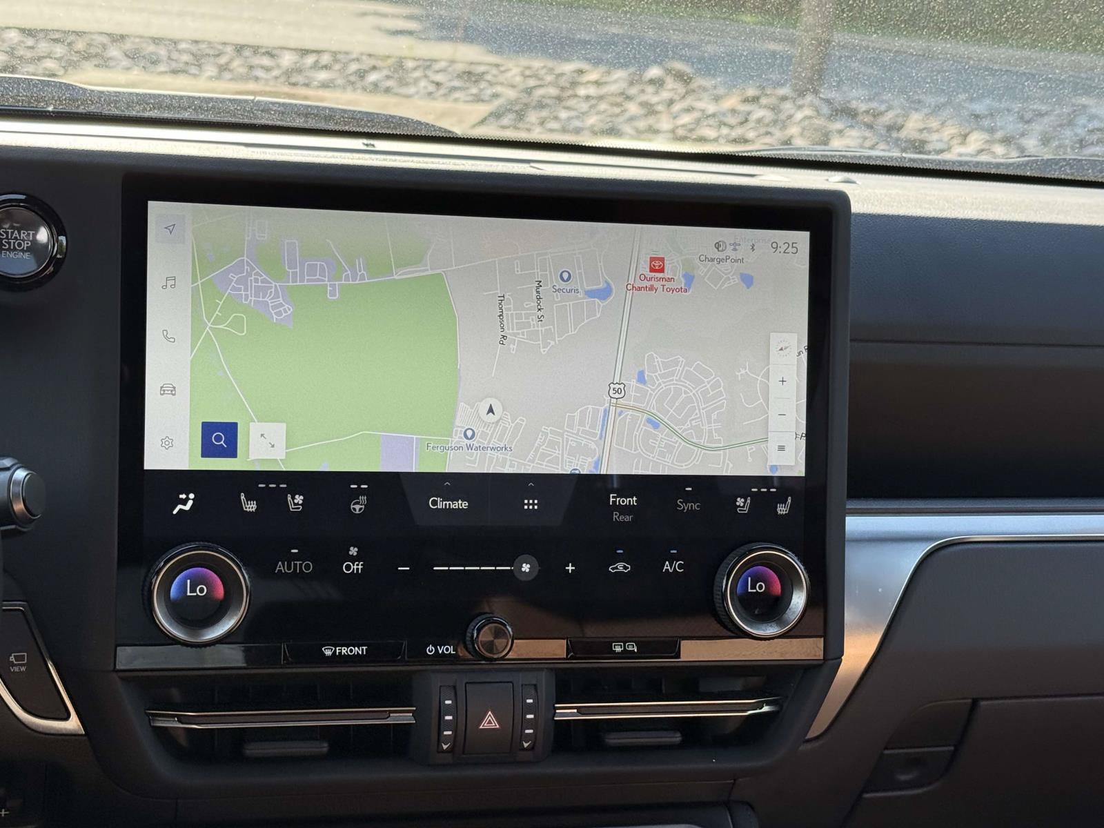 Used 2024 Lexus GX 550 w/ Accessory Package (2T) AWD/4WD image 10