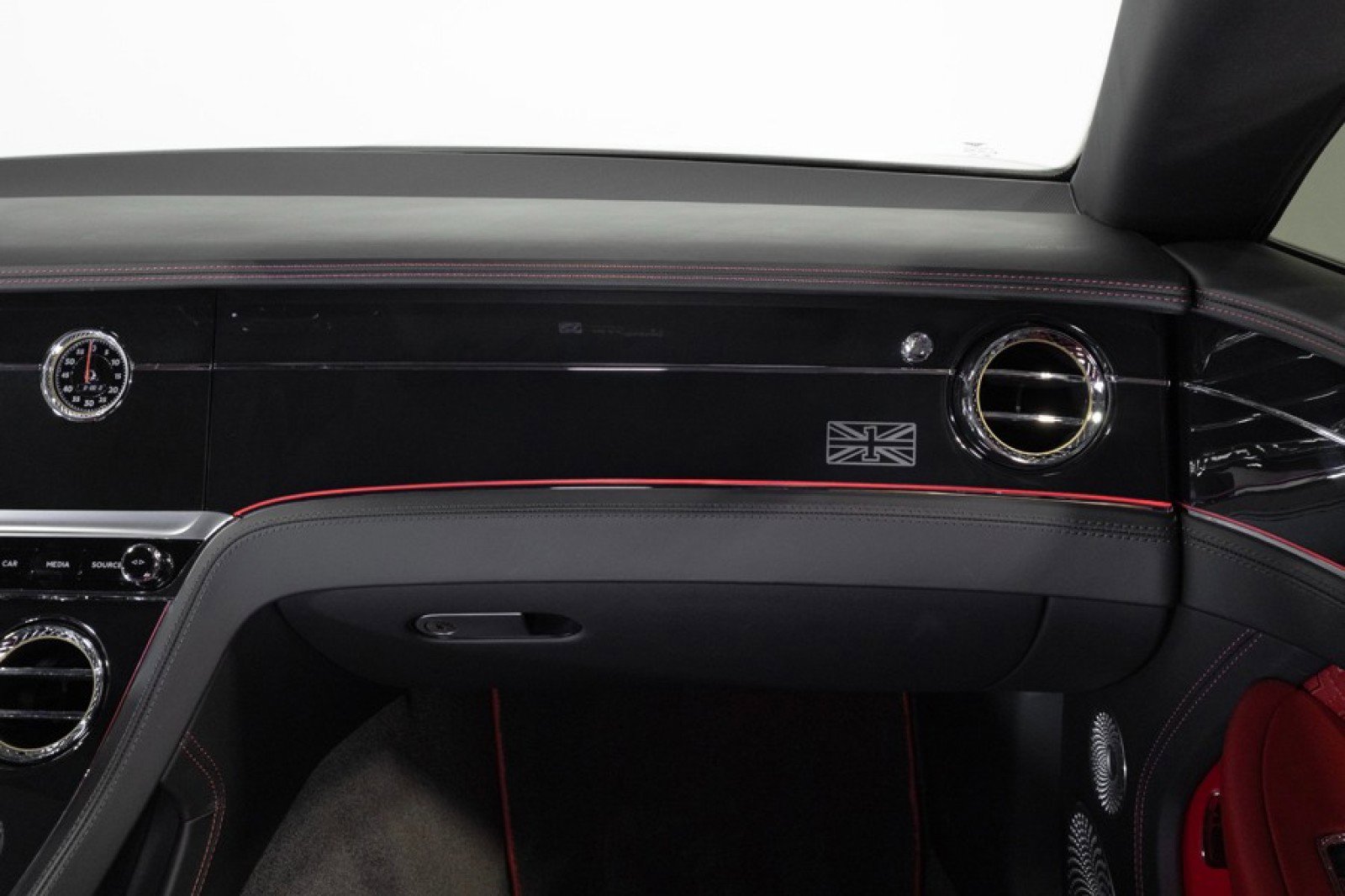 Used 2020 Bentley Continental GT AWD/4WD image 48