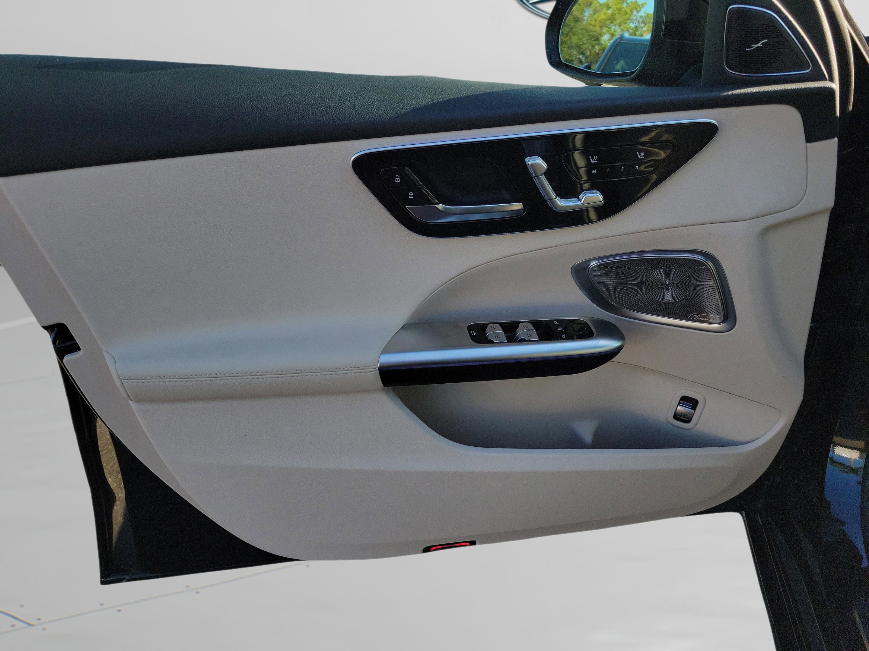 Certified 2025 Mercedes-Benz C 300 Sedan image 25