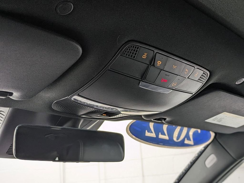 Used 2022 Mercedes-Benz GLC 300 4MATIC image 37