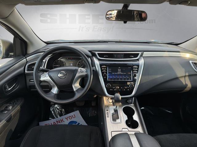 Used 2017 Nissan Murano S w/ Navigation Package image 3