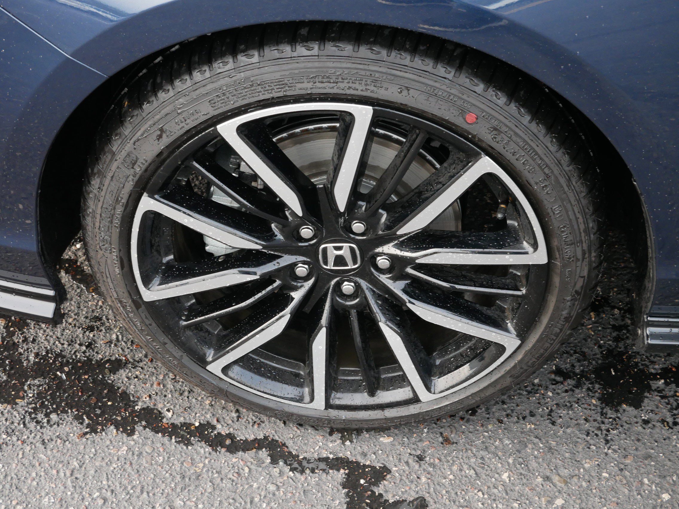 Certified 2025 Honda Accord Touring image 15