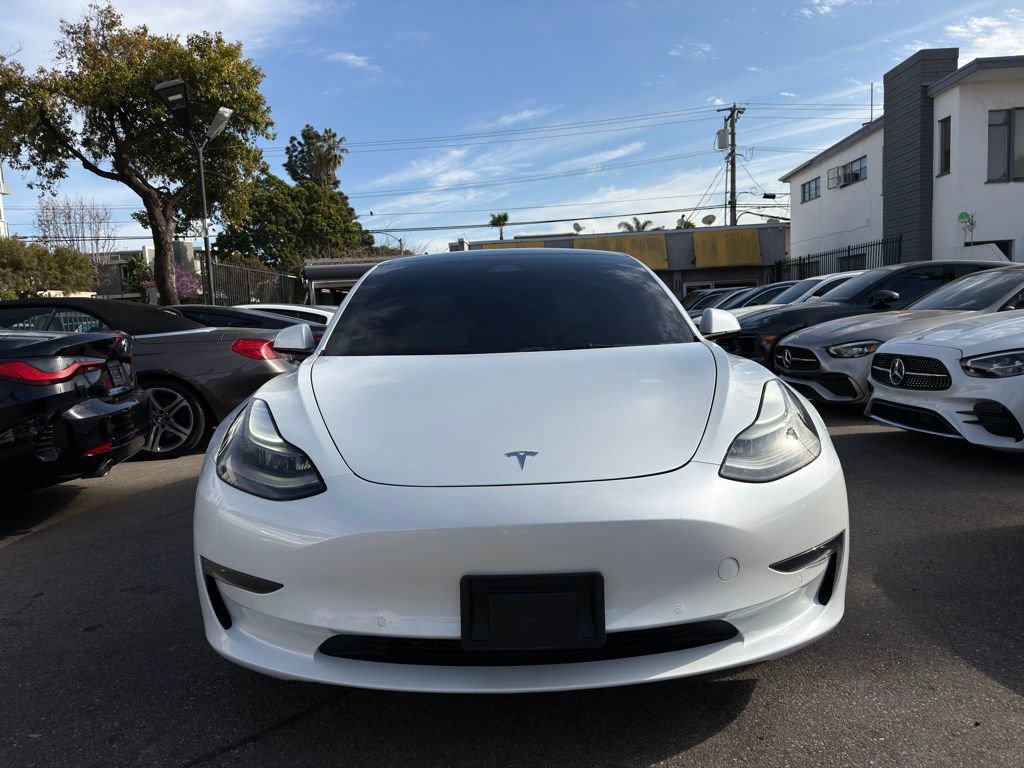 Used 2022 Tesla Model 3 Performance image 2