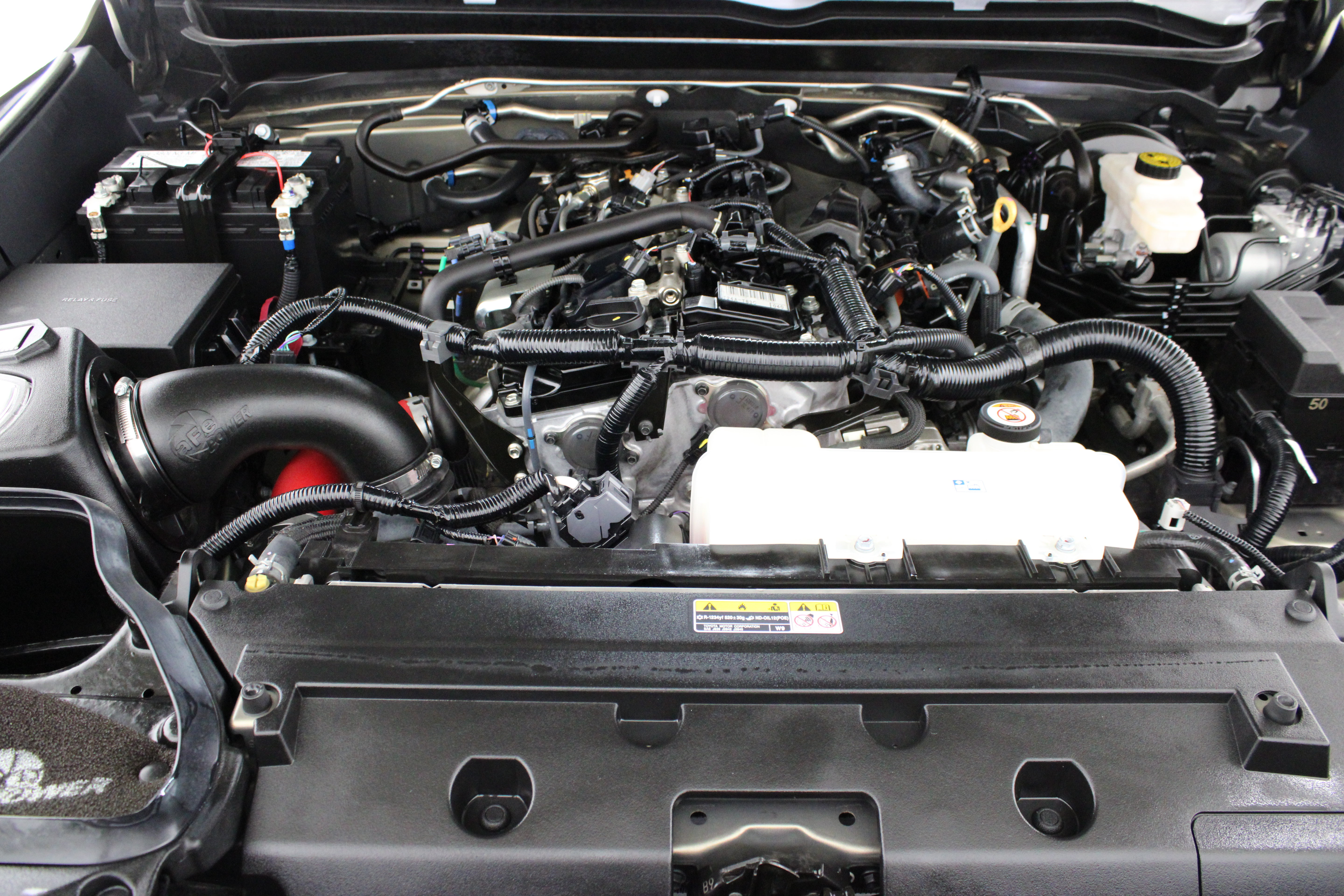 Used 2024 Toyota Tacoma TRD Sport AWD/4WD image 38