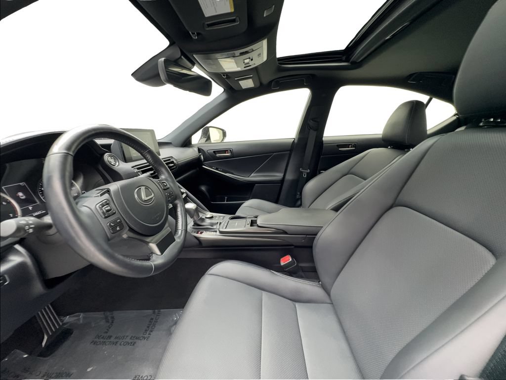 Used 2023 Lexus IS 300 w/ Comfort Package RWD image 20
