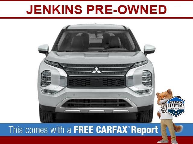 Used 2023 Mitsubishi Outlander SE image 41
