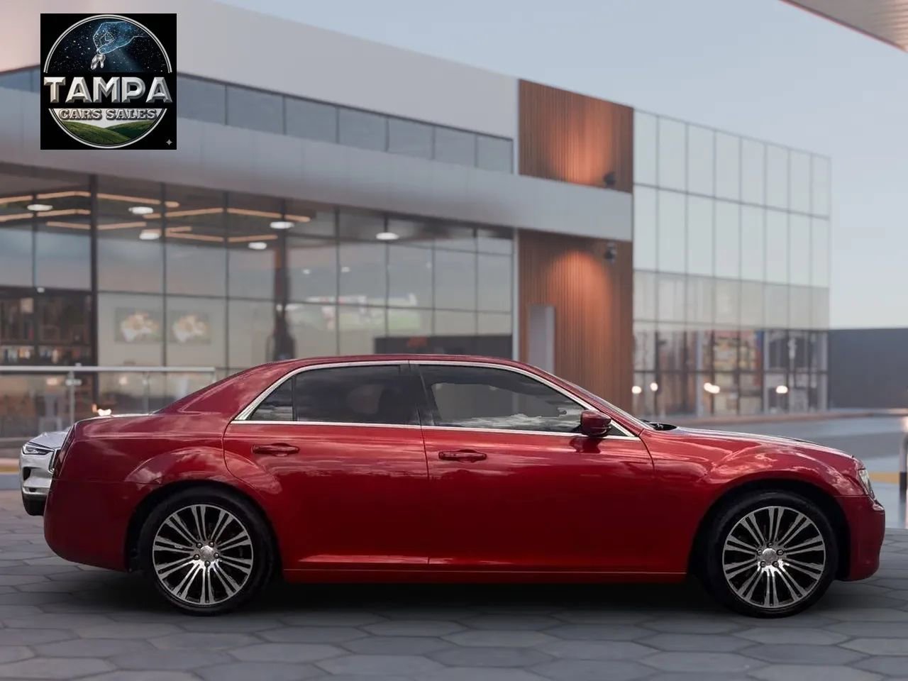 Used 2012 Chrysler 300 S w/ Luxury Group RWD image 3