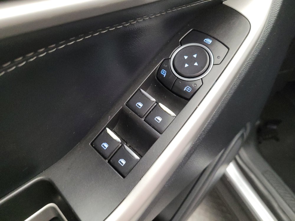 Used 2022 Ford Explorer XLT RWD image 27