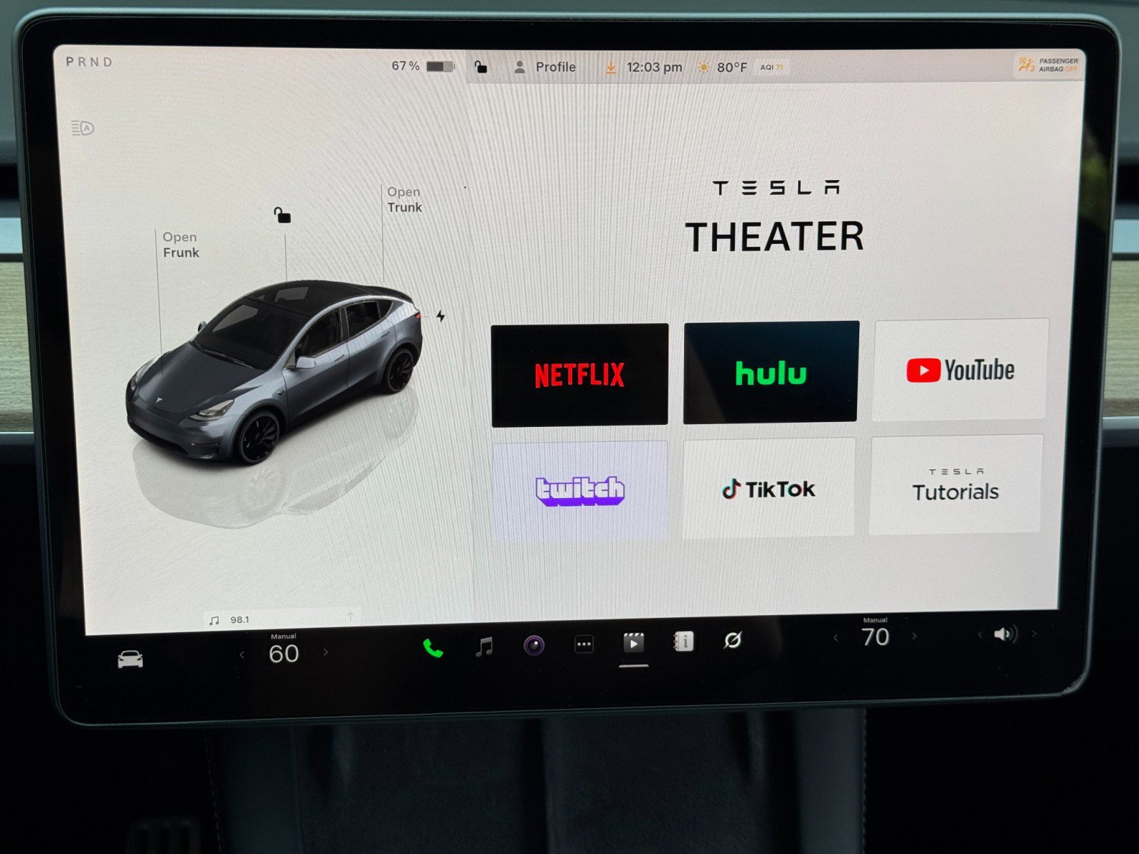 Used 2022 Tesla Model Y Performance image 23