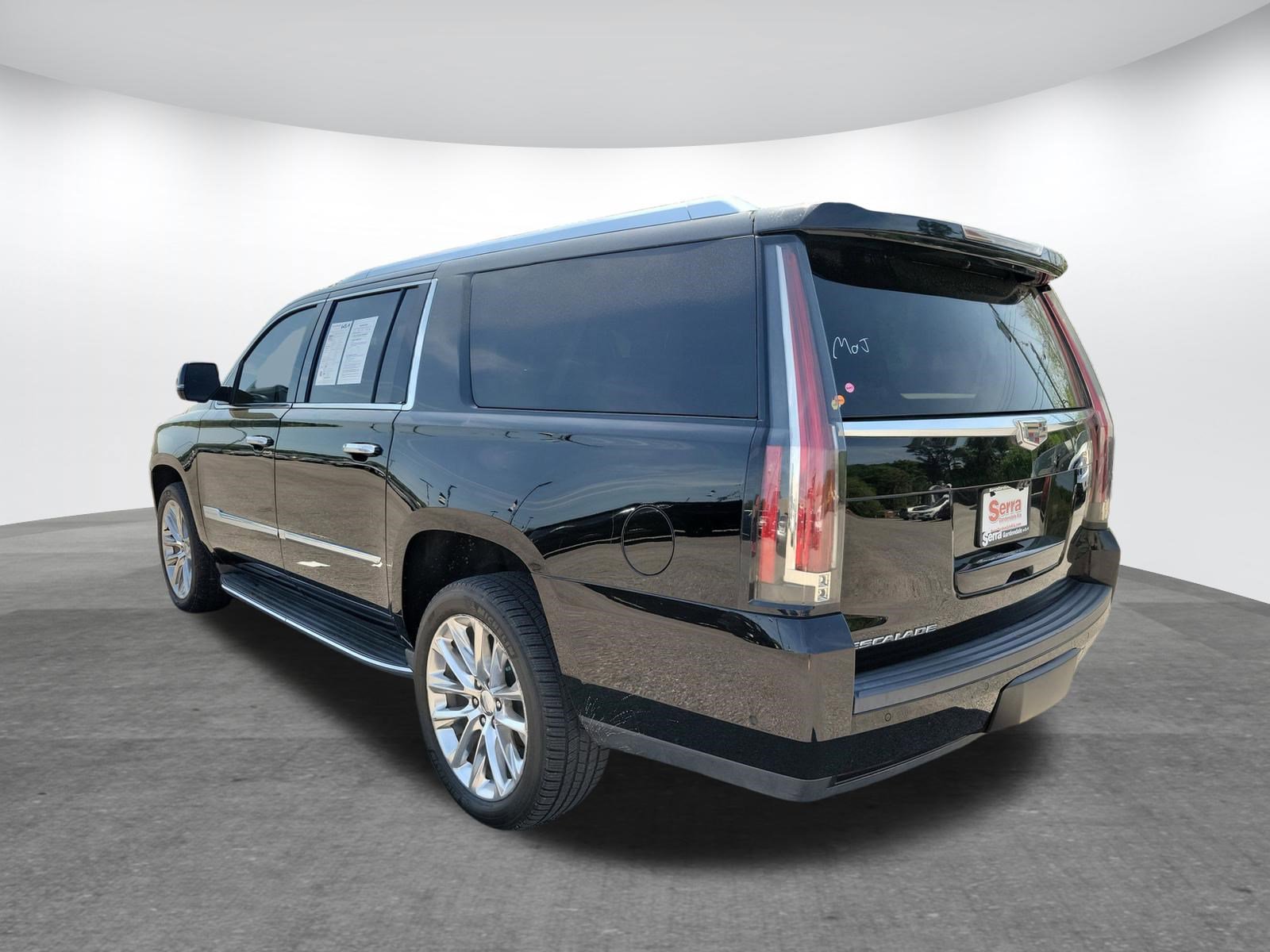 Used 2018 Cadillac Escalade ESV Luxury image 33