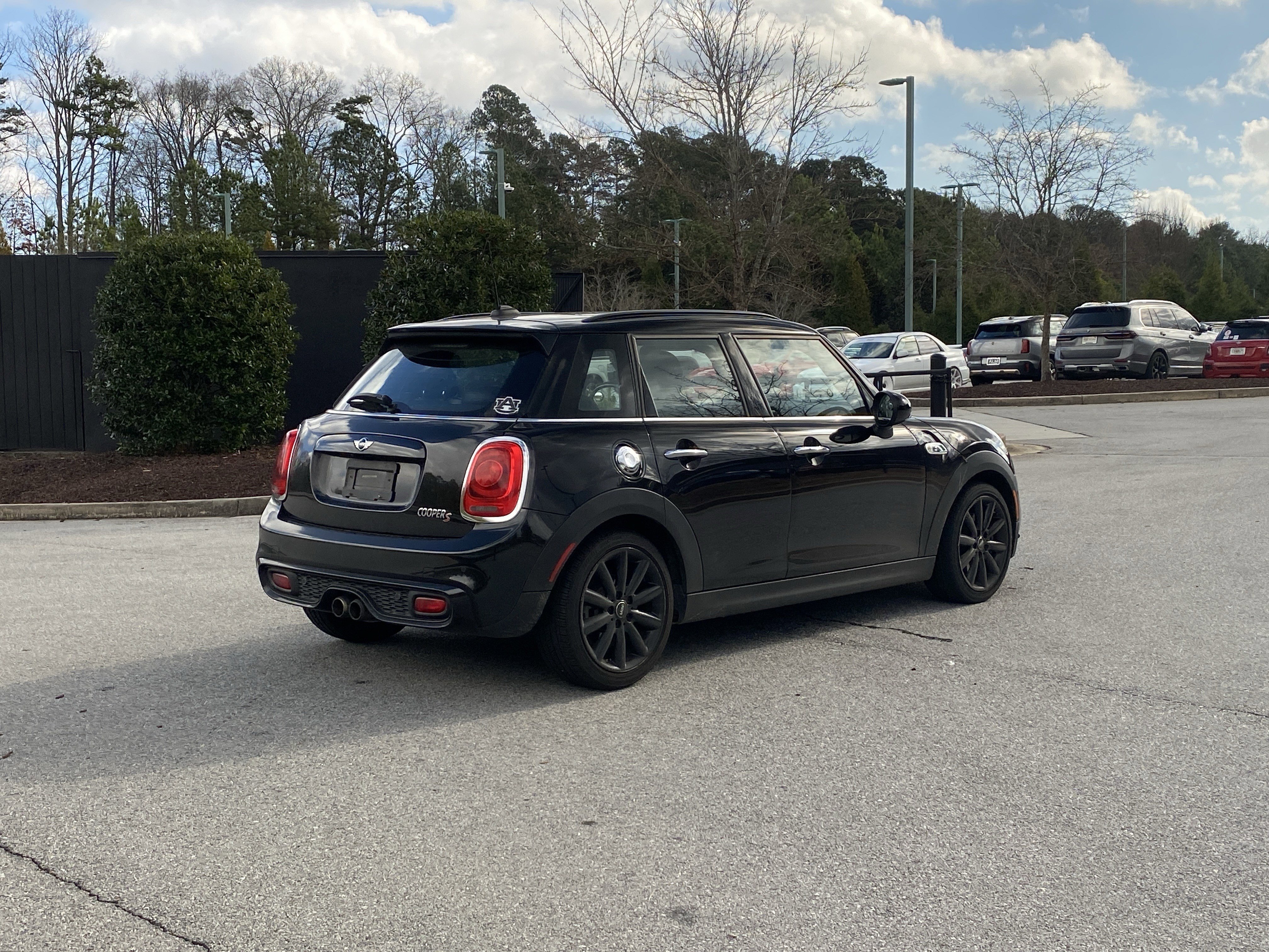 Used 2018 MINI Cooper S image 3