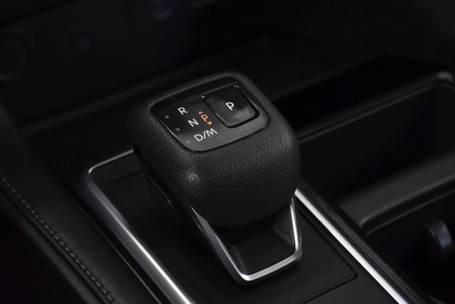 Used 2024 Nissan Pathfinder SL AWD/4WD image 14