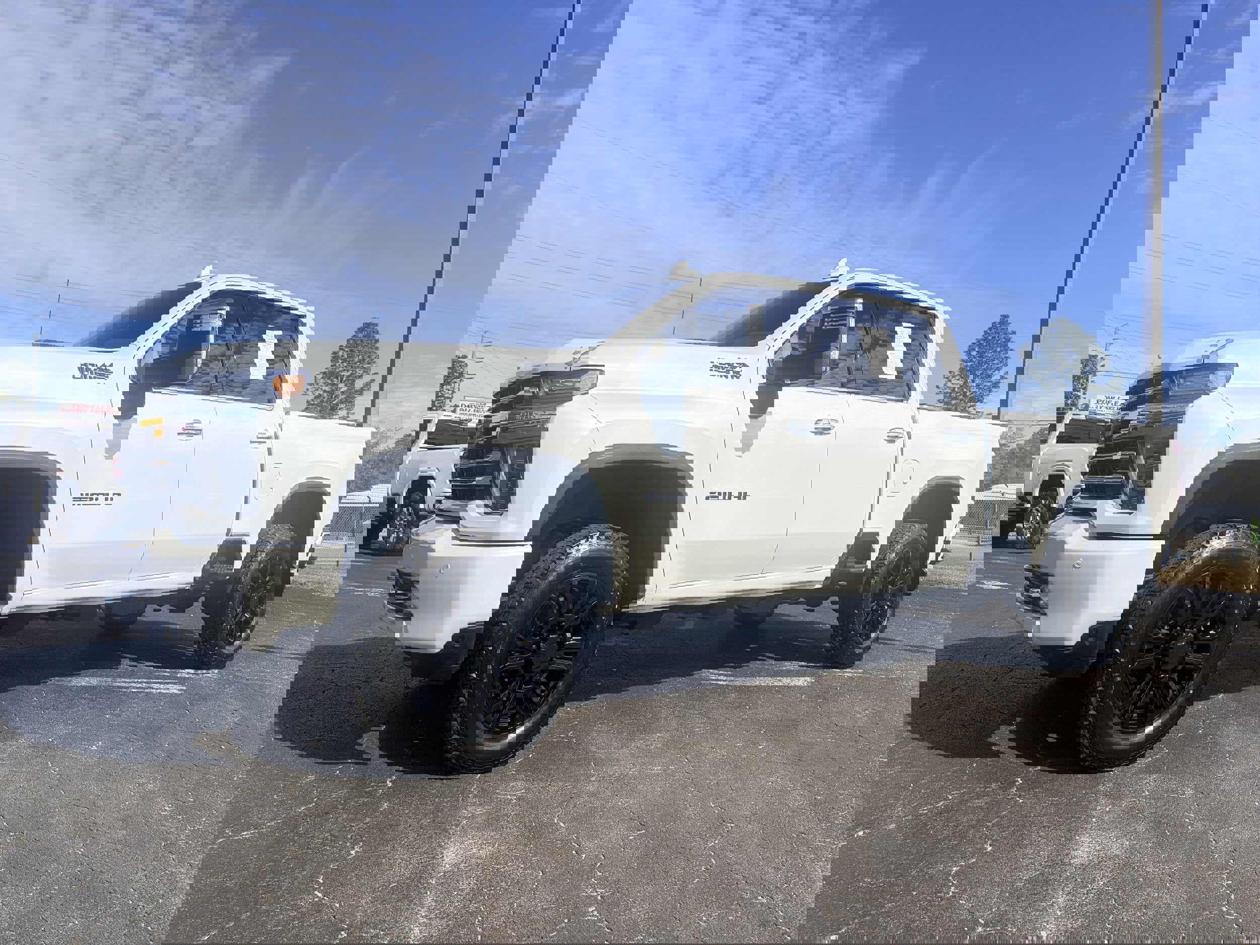 Used 2020 Chevrolet Silverado 2500 High Country w/ Z71 Off-Road Package image 3