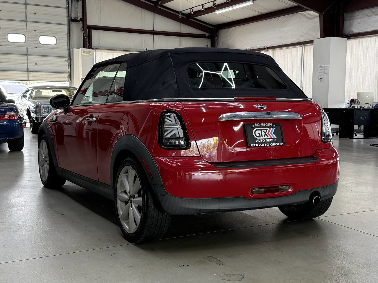 Used 2011 MINI Cooper Convertible image 2