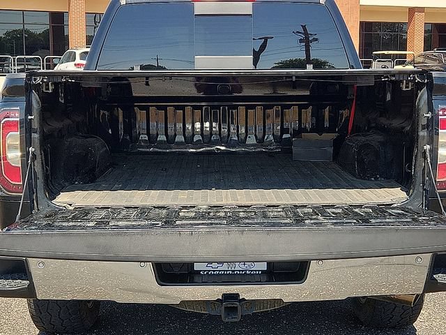 Used 2018 GMC Sierra 1500 SLT w/ Texas SLT Premium Package RWD image 10
