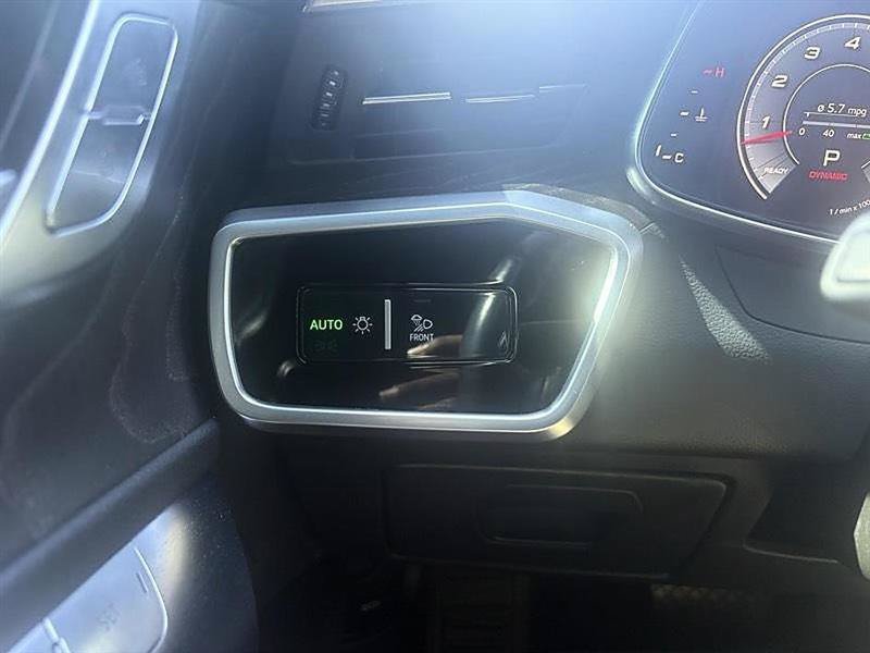 Used 2021 Audi A6 3.0T Premium w/ Black Optic Sport Package AWD/4WD image 17