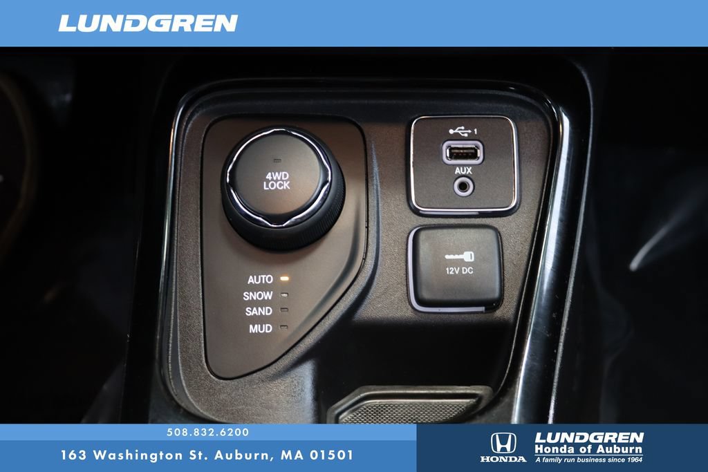 Used 2020 Jeep Compass Limited AWD/4WD image 26