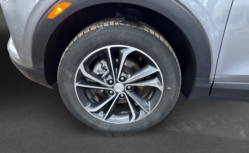 Used 2023 Buick Encore GX Select image 12