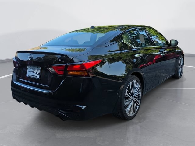 Used 2023 Nissan Altima 2.5 SL FWD image 4