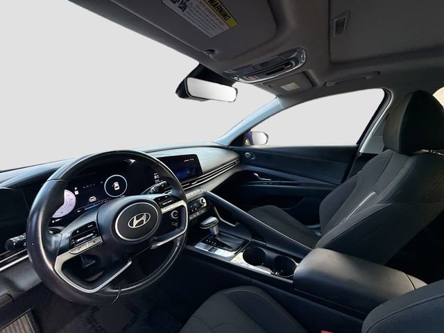 Used 2024 Hyundai Elantra SEL w/ Convenience Package FWD image 20