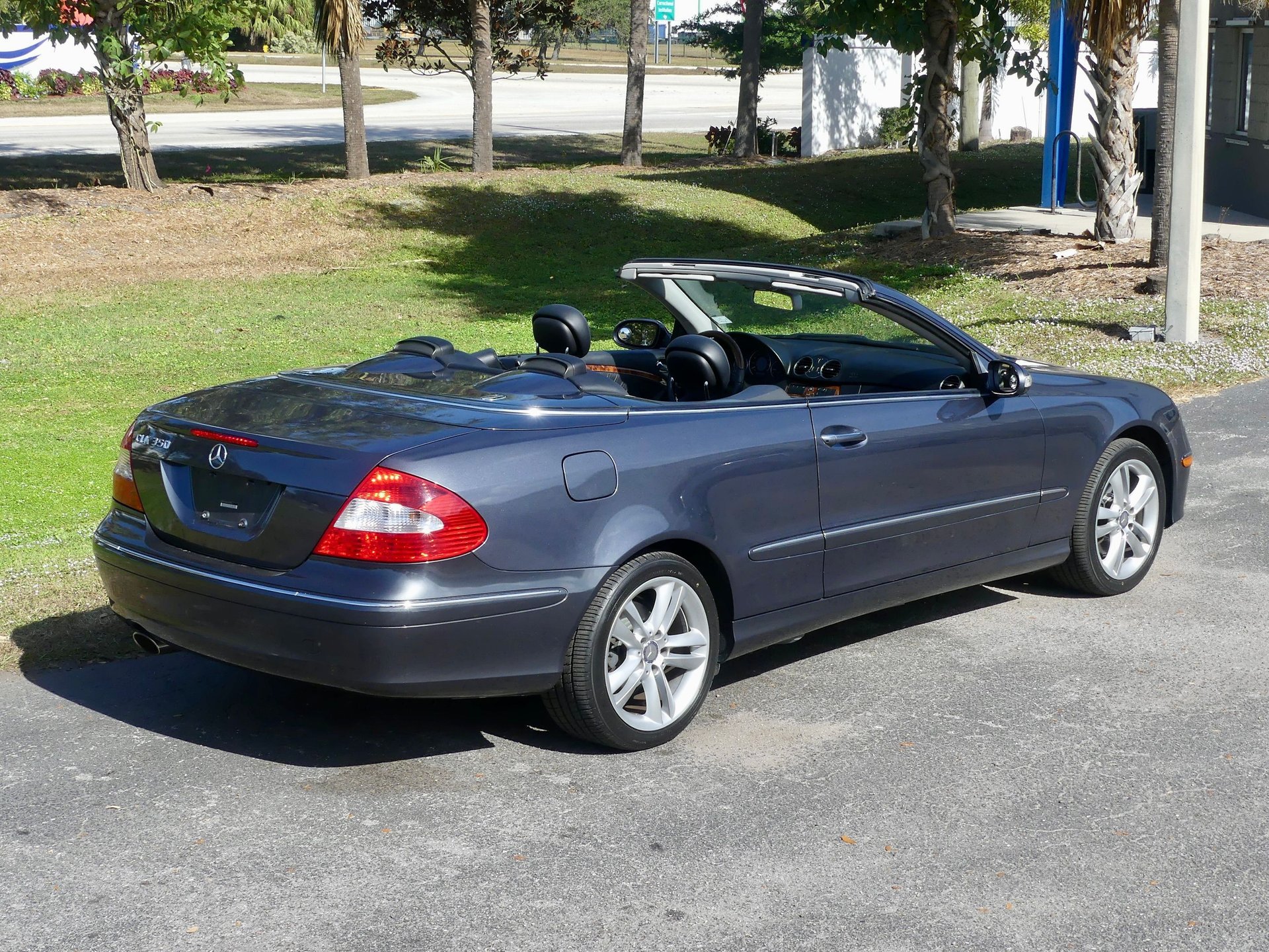 Used 2008 Mercedes-Benz CLK 350 Cabriolet image 27