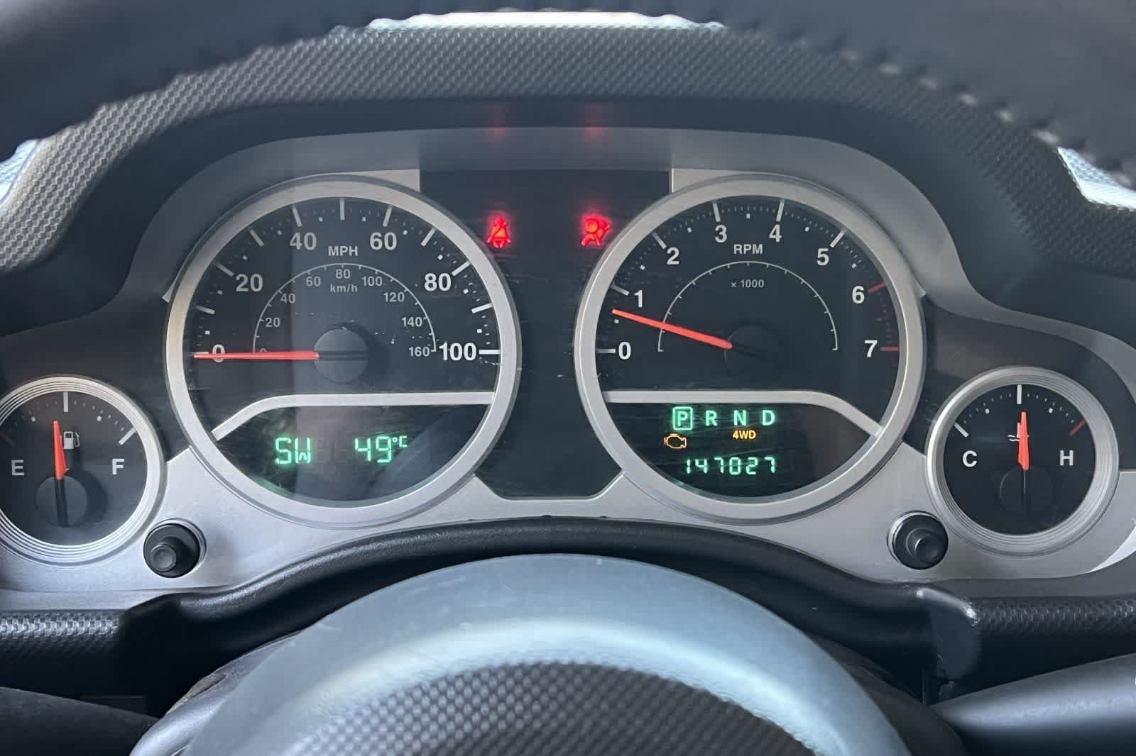 Used 2007 Jeep Wrangler Unlimited Sahara AWD/4WD image 23