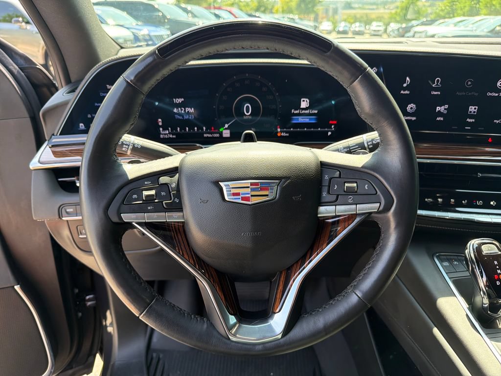 Used 2023 Cadillac Escalade ESV Premium Luxury RWD image 22