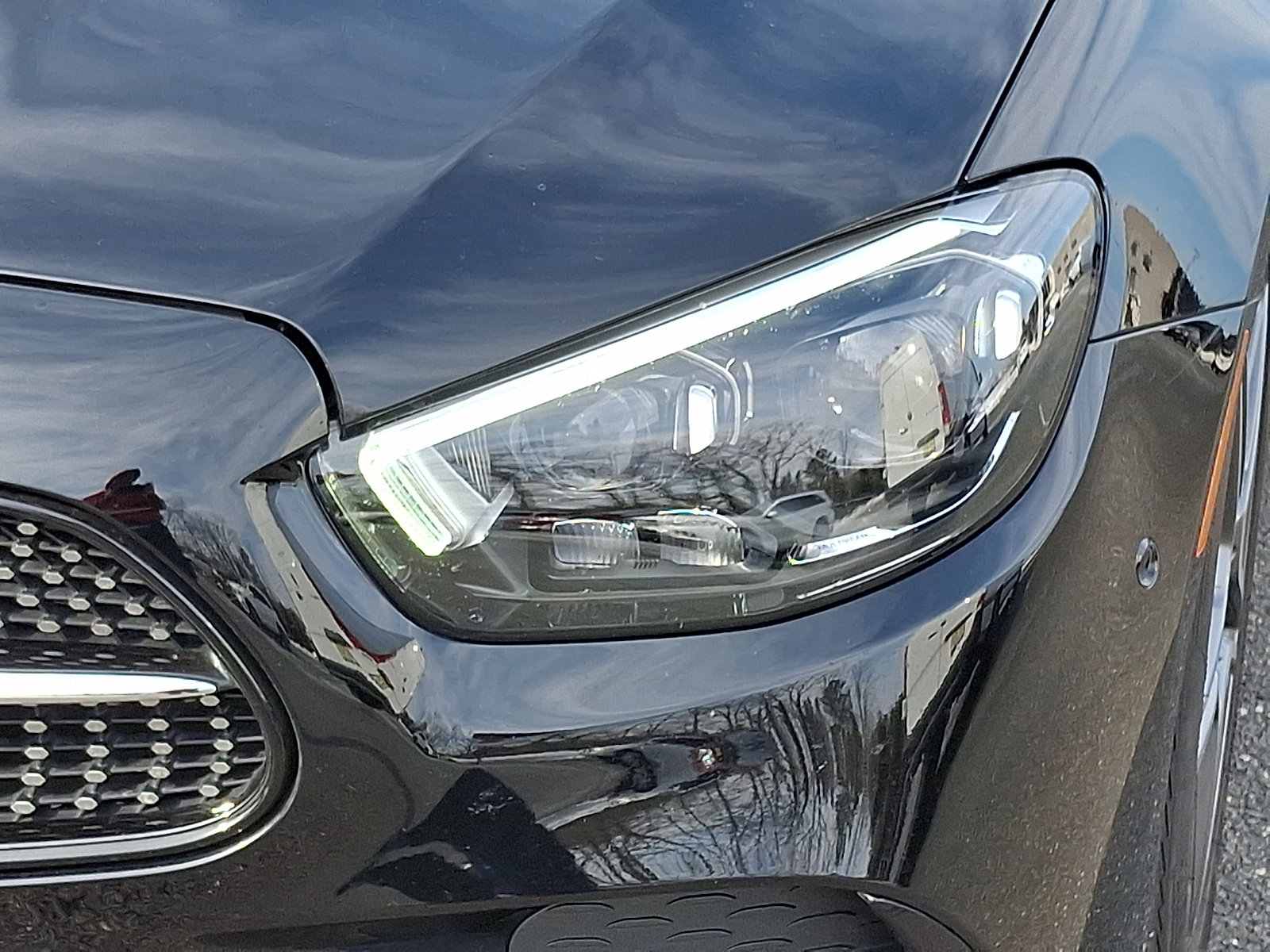 Certified 2022 Mercedes-Benz E 450 4MATIC Coupe image 9