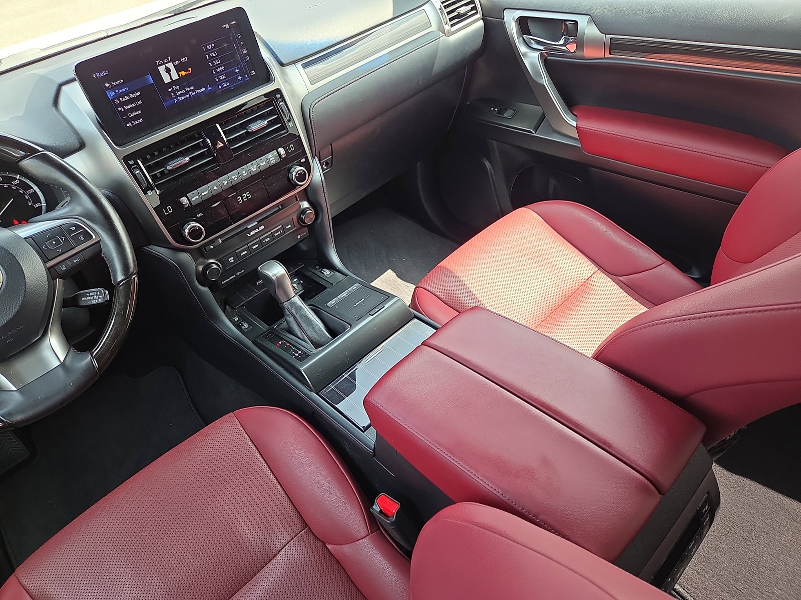 Used 2023 Lexus GX 460 Premium w/ Premium Package AWD/4WD image 13