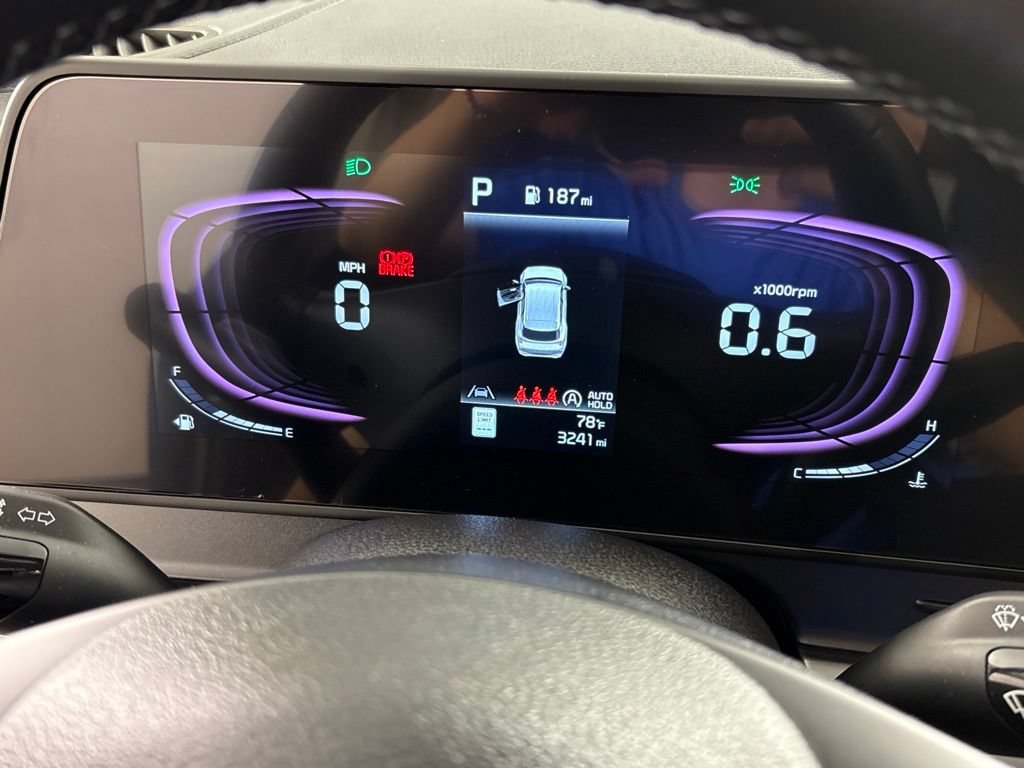 Used 2025 Kia Sportage EX FWD image 31