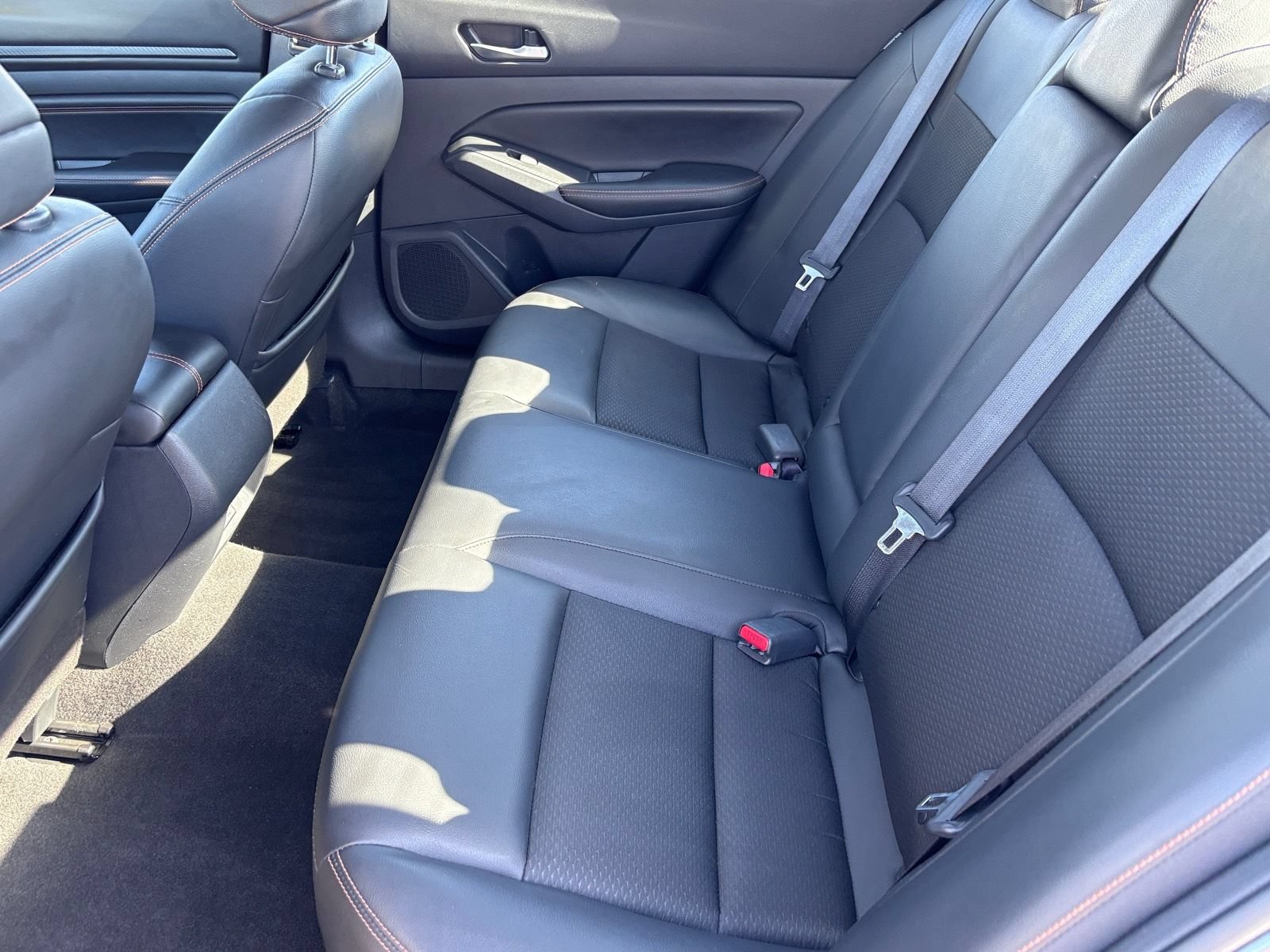 Used 2021 Nissan Altima 2.5 SR FWD image 16