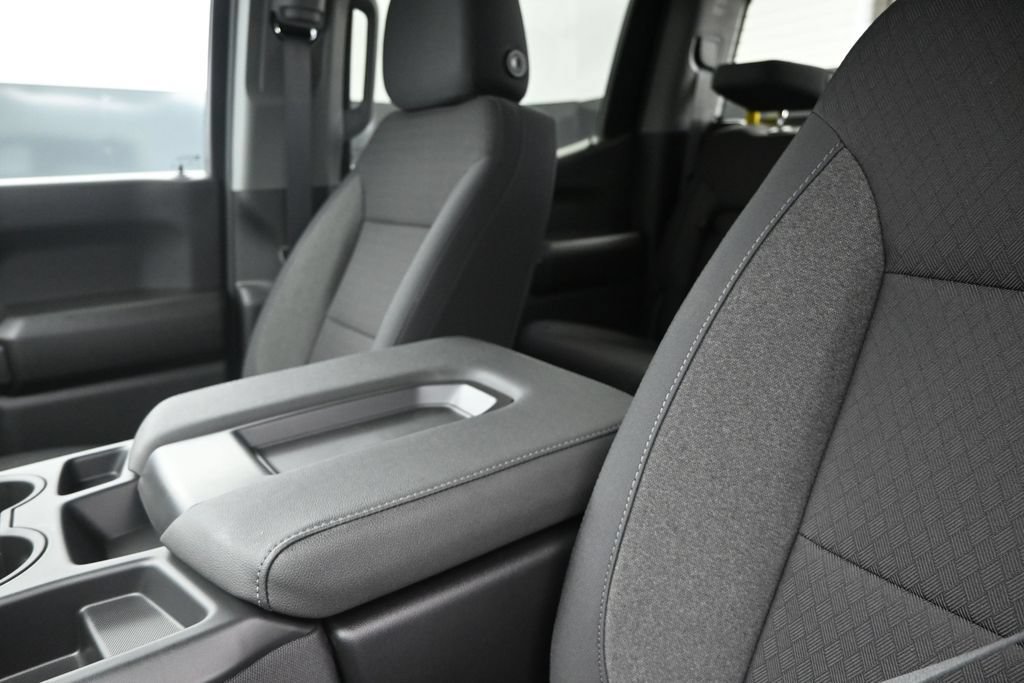 New 2026 Chevrolet Silverado 1500 Custom Trail Boss w/ LPO, Dark Essentials Package AWD/4WD image 14